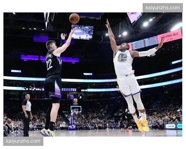 勇士128-117战胜掘金，穆迪波尔津吉斯合砍45分